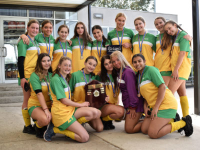 2019-senior-girls-hockey-premiers-mack